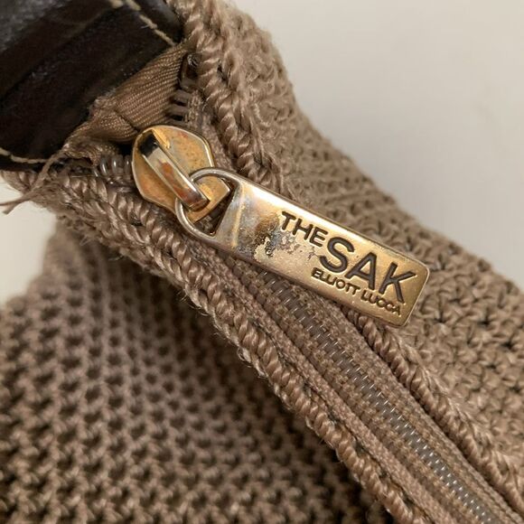 The Sak Elliot Lucca Light Brown Crochet Mesh Leather Trim Shoulder Bag - Picture 3 of 9